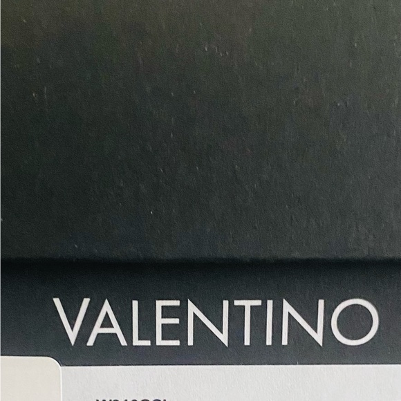 Valentino 100 % authentic espadrilles Sandals size 8 - Picture 4 of 6